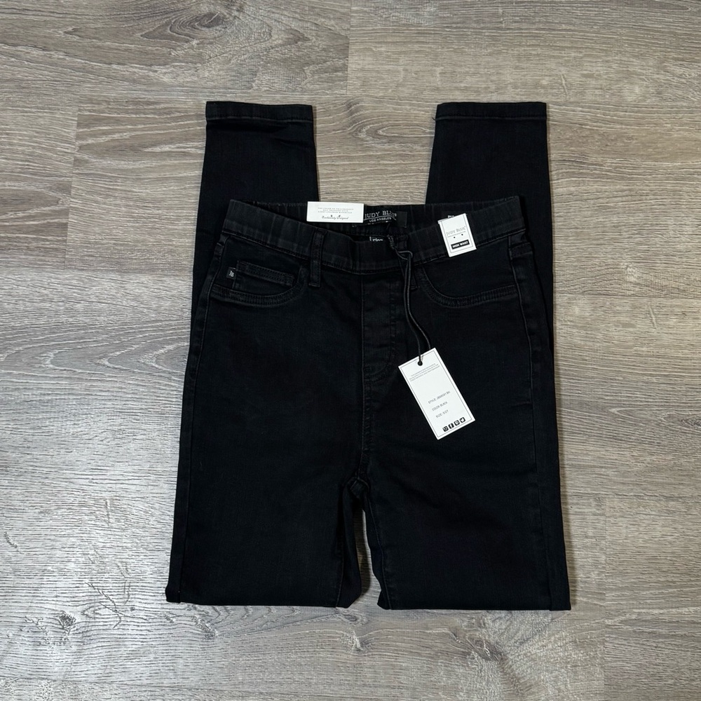 NEW JUDY BLUE pull on skinny jeans in black 5/27 high rise - Picture 3 of 11